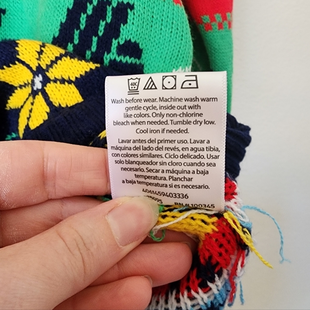 Aldi's Ugly Christmas Sweater S - Picture 6 of 6